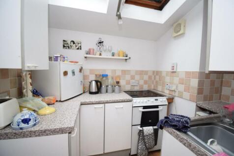 Kitchen.JPG