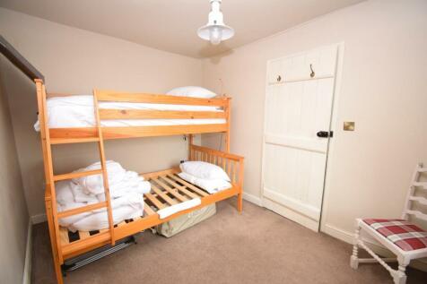 Bedroom 3.JPG