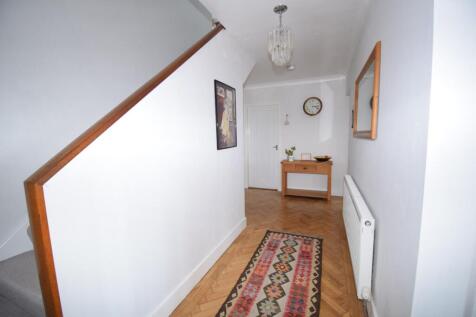 Hallway.JPG