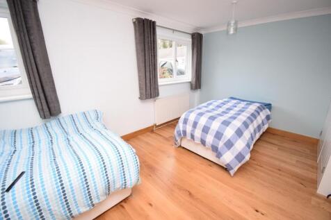 Bedroom 3.JPG
