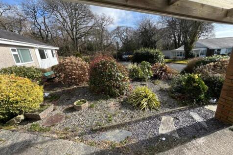 Rear Garden (4).jpg