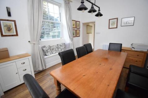 Dining Room.JPG