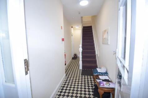 Hallway.jpg