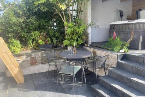 Rear Patio.jpg