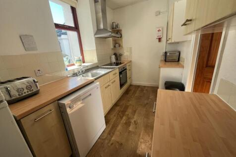 Kitchen.JPEG