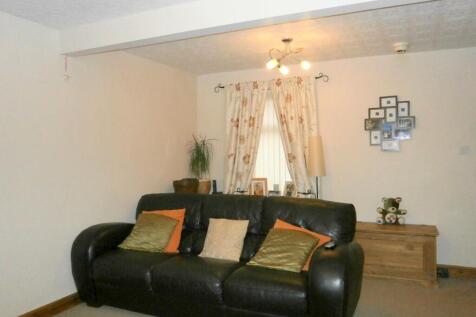 Living Room 2.JPG