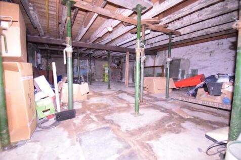 Basement 2.JPG