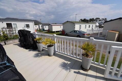 Decking (2).JPG
