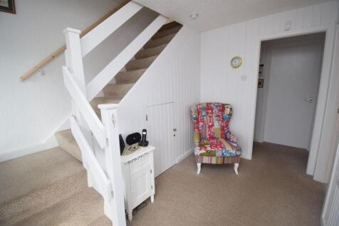 Entrance Hall.JPG