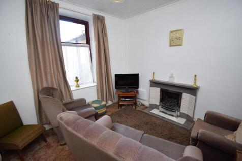 Living Room.JPG
