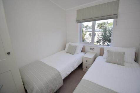 Bedroom 3.JPG