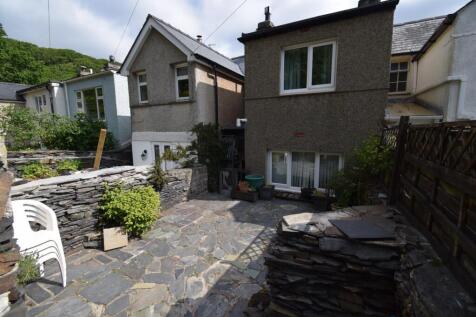 Rear Terrace (1).JPG