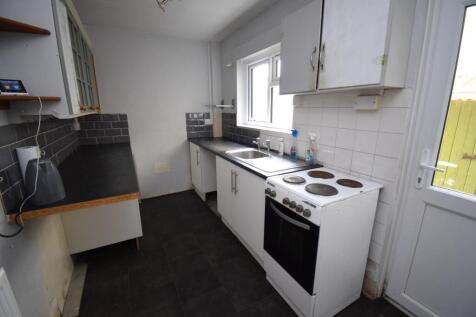 Kitchen.JPG