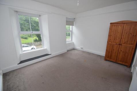 Bedroom 1.JPG