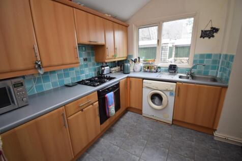 Kitchen.JPG