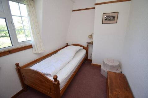 Bedroom 3.JPG