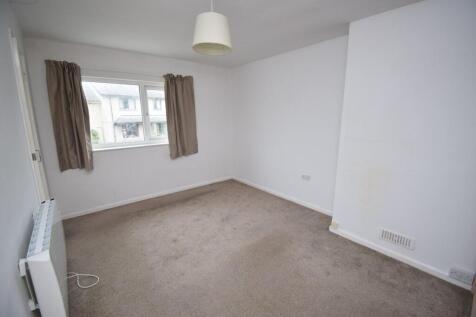Bedroom 1.JPG