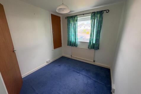 Bedroom 3.JPEG