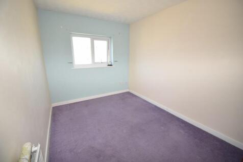 Bedroom 2.JPG
