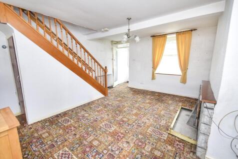 Living Room.jpg