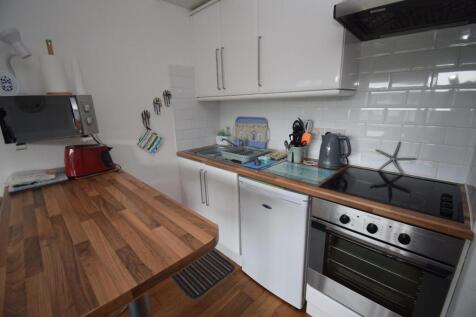 Kitchen.JPG