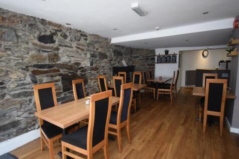 Front Restaurant Area.JPG