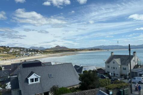 Views from Bedroom 3.JPEG