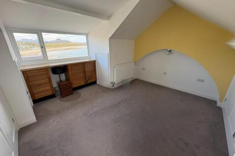 Bedroom 3.JPEG