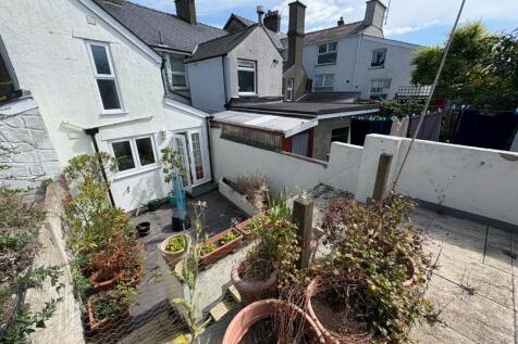 Rear Garden (2).JPEG