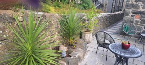Patio (2).jpg
