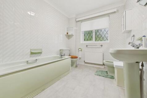 CAM04092G0-PR0094...