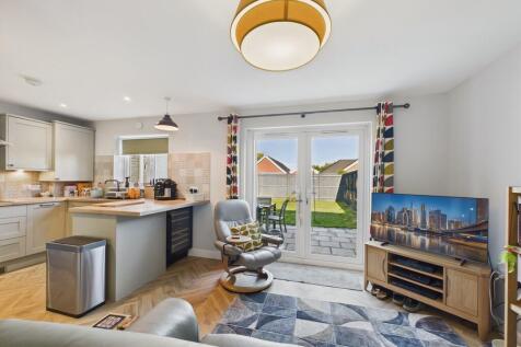 CAM04092G0-PR0095...