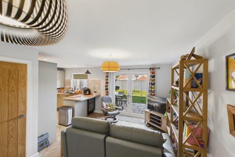 CAM04092G0-PR0095...