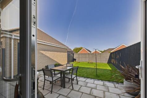 CAM04092G0-PR0095...