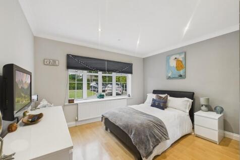 CAM04092G0-PR0099...