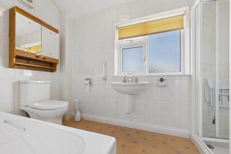 CAM04092G0-PR0102...