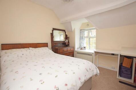 Bedroom 2.jpg