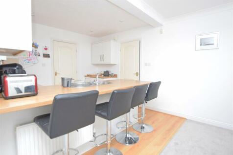 Breakfast Bar.JPG