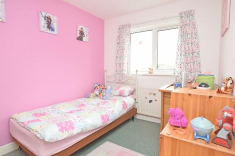 Bedroom 3.JPG
