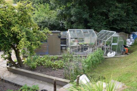 Green Houses.JPG