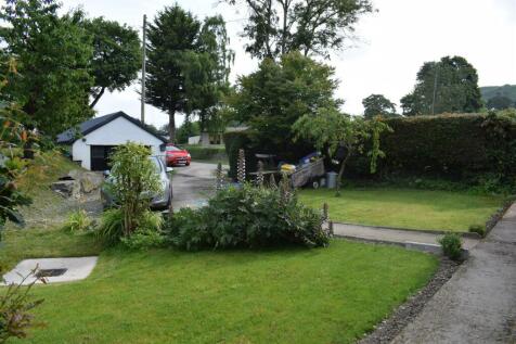 Front Garden.JPG