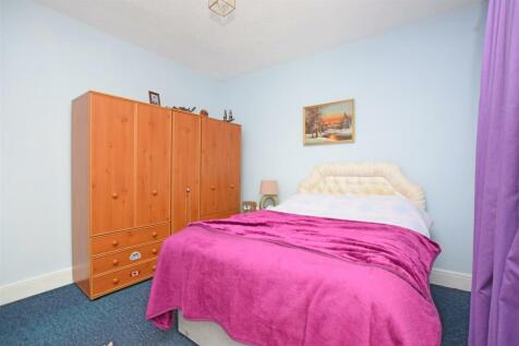 Bedroom 3.JPG
