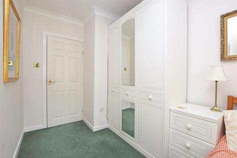 Bedroom 3 V2.JPG