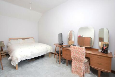 Abbex Bed.JPG