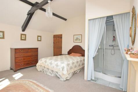Bedroom 1.JPG