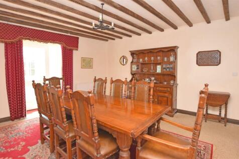 Dining room v2.JPG