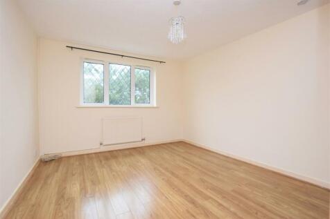 Bedroom 1.JPG