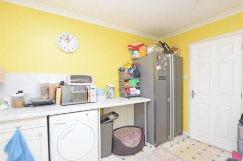 Kitchen V2.JPG