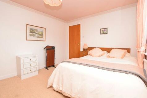 Bedroom 2 V3.JPG
