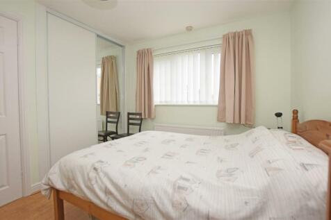 Bedroom 2 V3.JPG